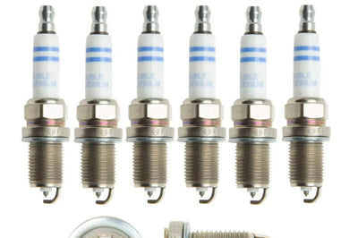 Set Of 6 Bosch OE Fine Wire Double Platinum Spark Plug for Audi Porsche Volkswagen.